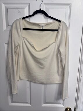 H&M Cream Long Sleeve Square Neck Knit Top